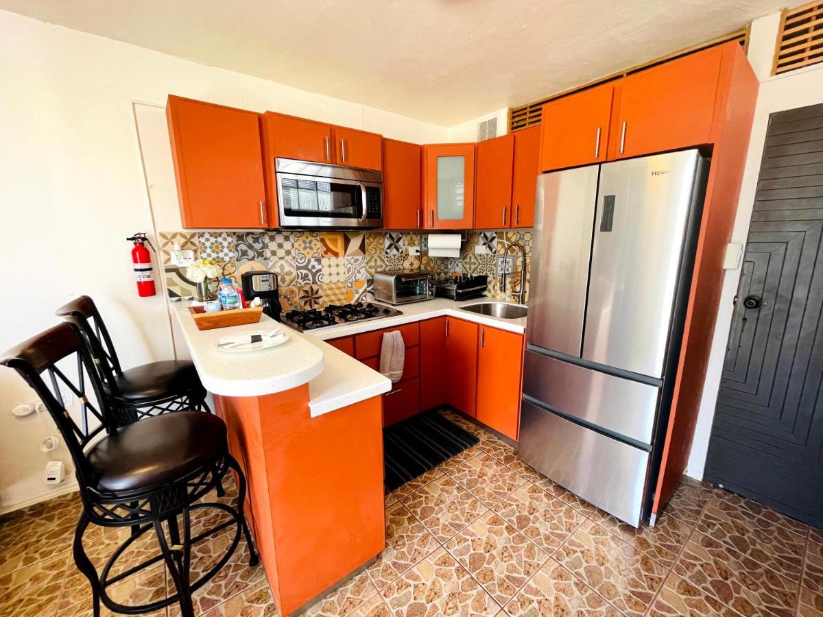 Cozy Studio Retreat With Private Parking And Free Laundry ปอนเซ ภายนอก รูปภาพ